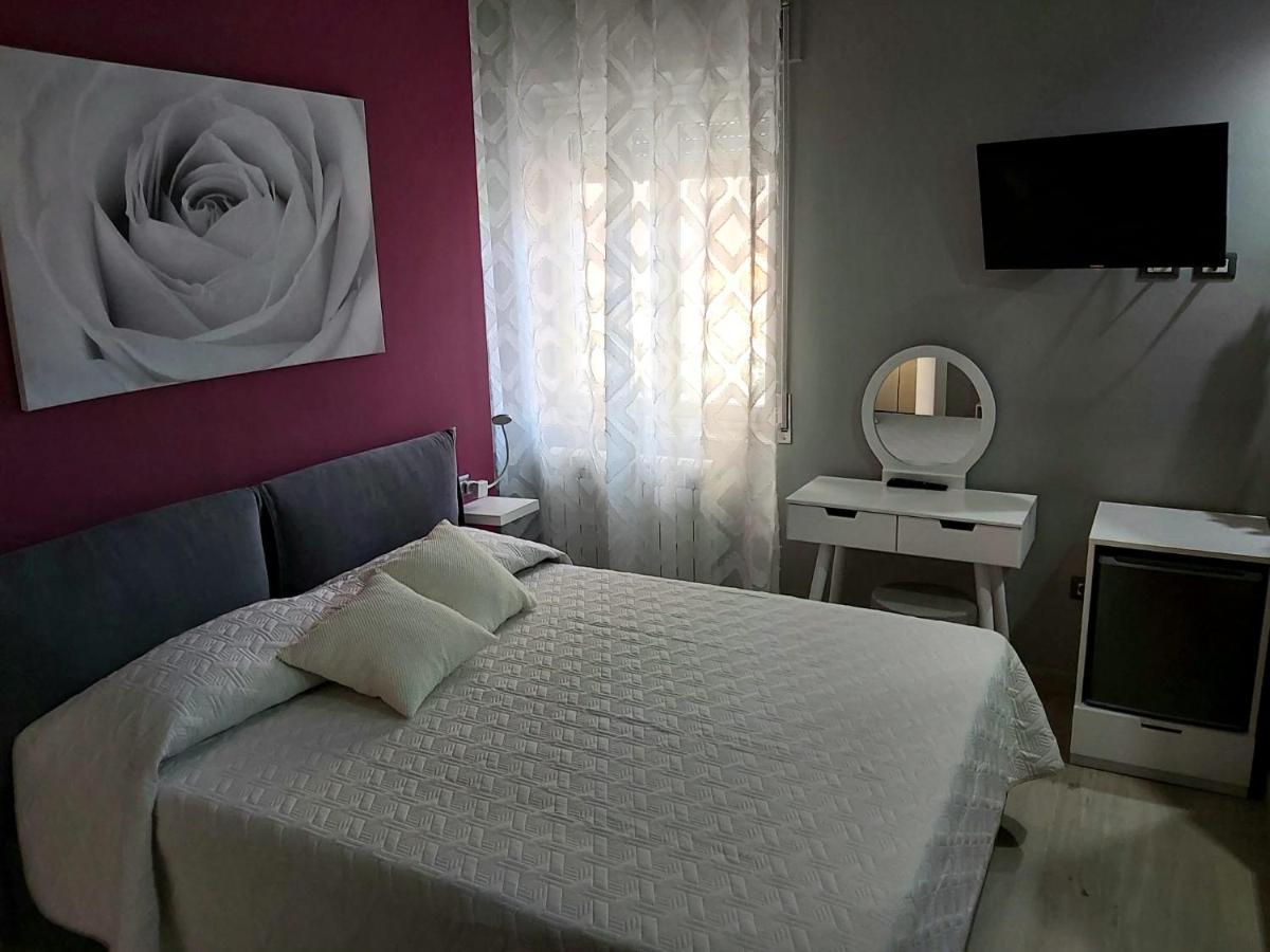 Bed and Breakfast Le Stanze Di Dalia à Crotone Extérieur photo